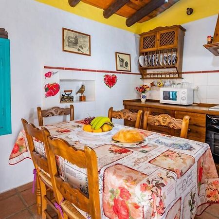 Casa Rosa, Con Encanto Y Piscina Climatizada Frigiliana Eksteriør billede