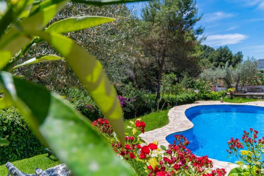 Casa Rosa, Con Encanto Y Piscina Climatizada Frigiliana Eksteriør billede