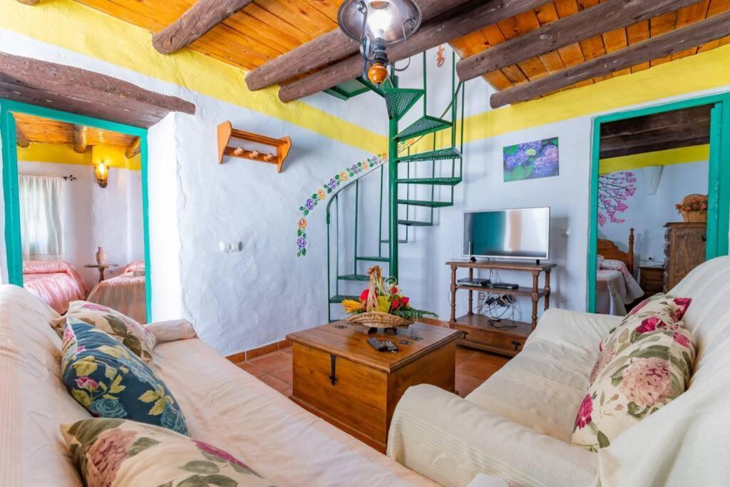 Casa Rosa, Con Encanto Y Piscina Climatizada Frigiliana Eksteriør billede