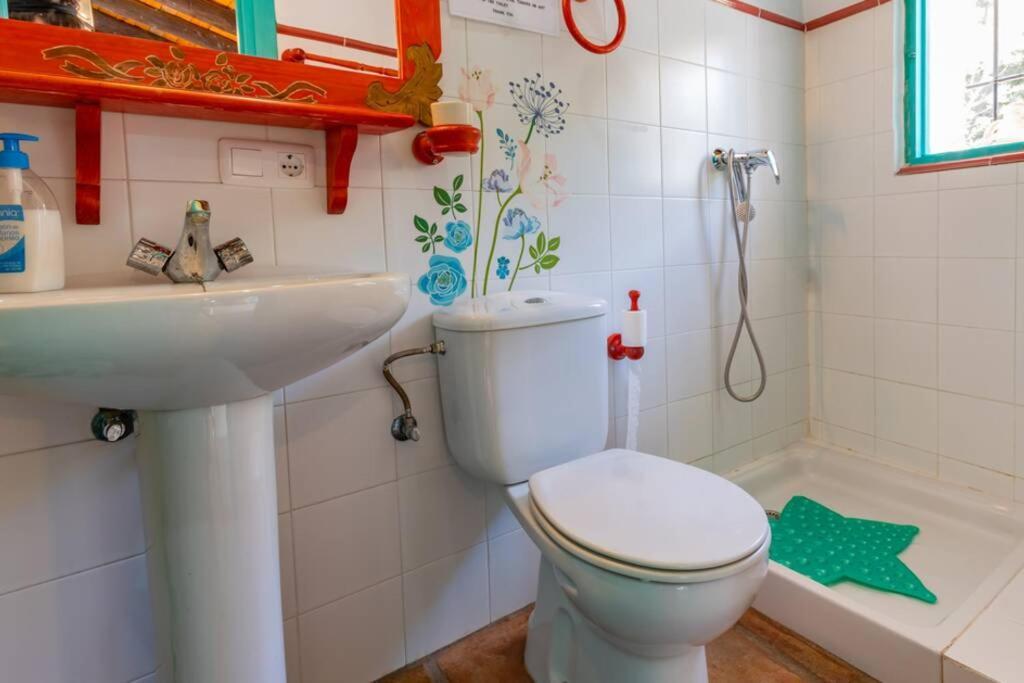 Casa Rosa, Con Encanto Y Piscina Climatizada Frigiliana Eksteriør billede