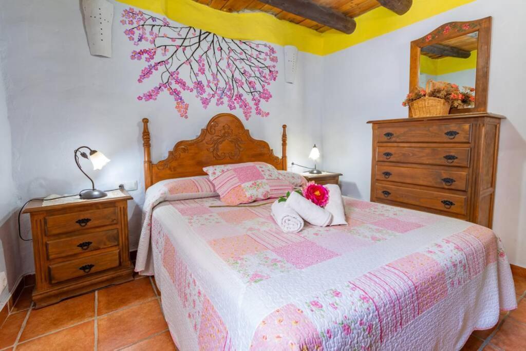 Casa Rosa, Con Encanto Y Piscina Climatizada Frigiliana Eksteriør billede